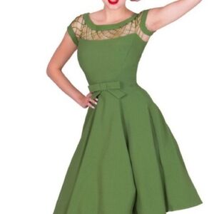 Tatyana cocktail dress green. Medium